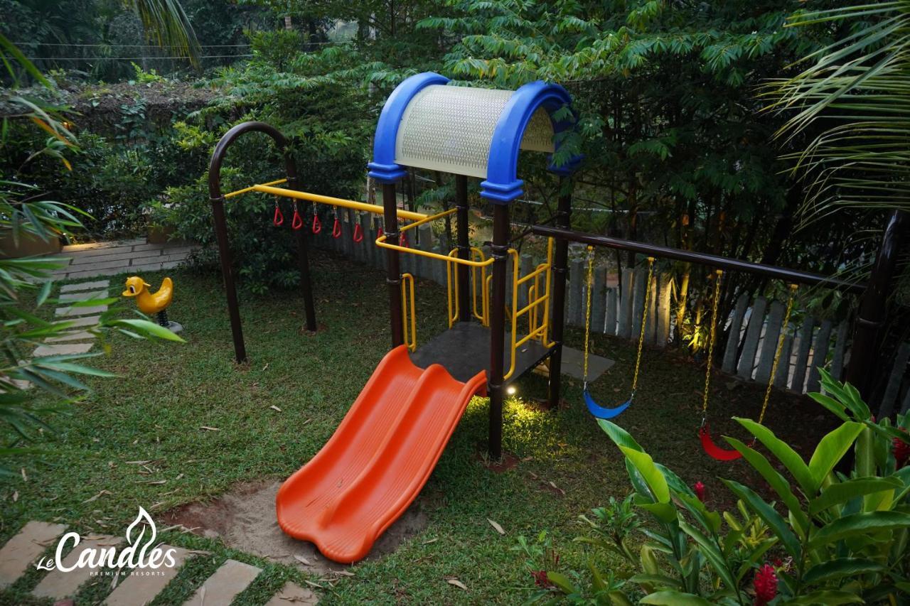 Le Candles Resort Kozhikode Extérieur photo